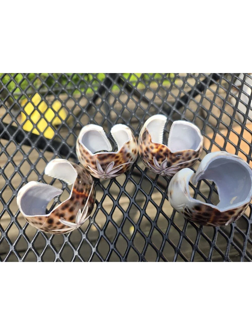 4 Vintage Cowrie Shell Napkin Rings Carved Flower Spotted Tiki Tropical Beach